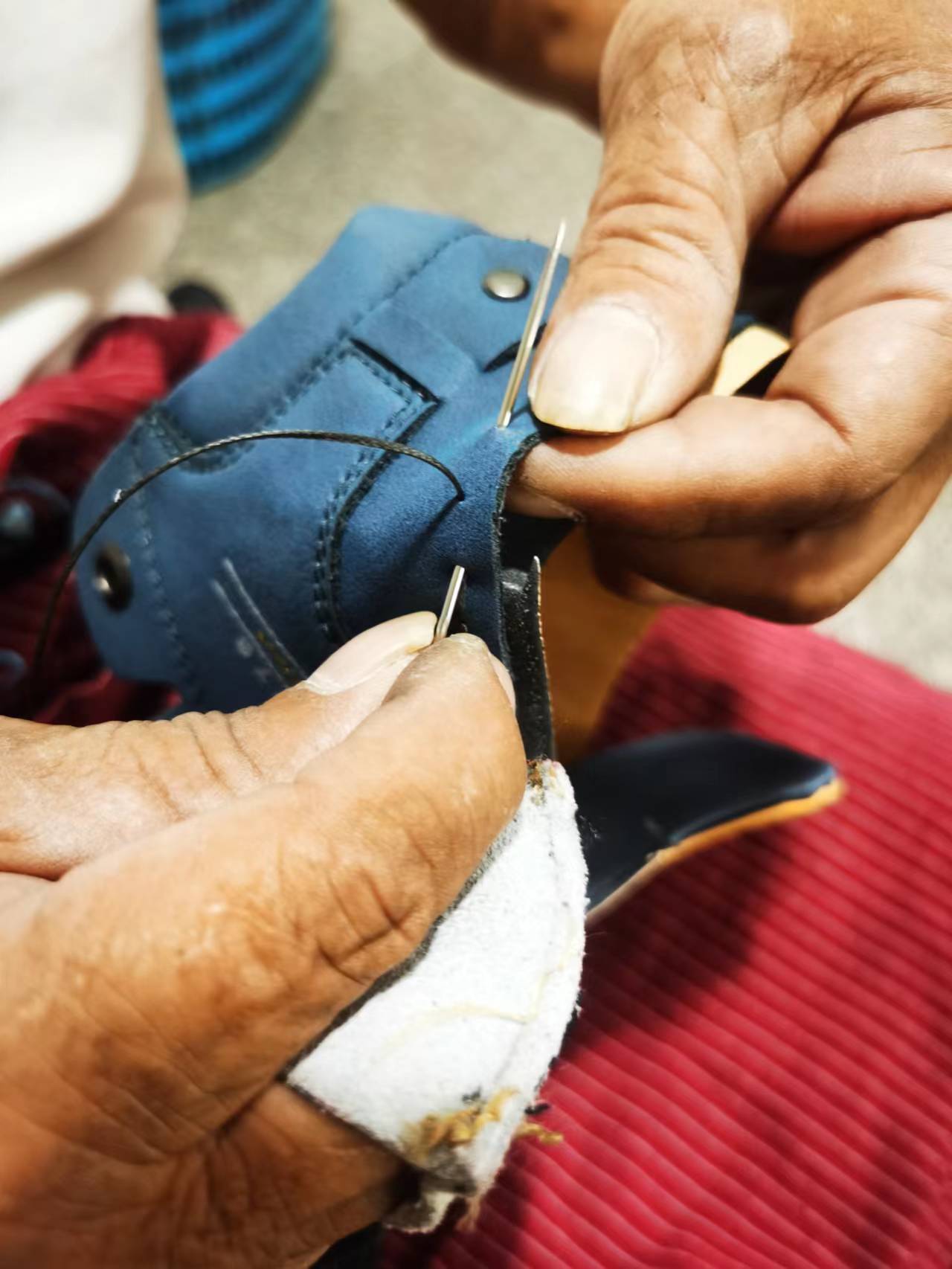 Men's Handmade Stitching Casual Shoes Flats Outdoor Walking Sneakers NovaCart