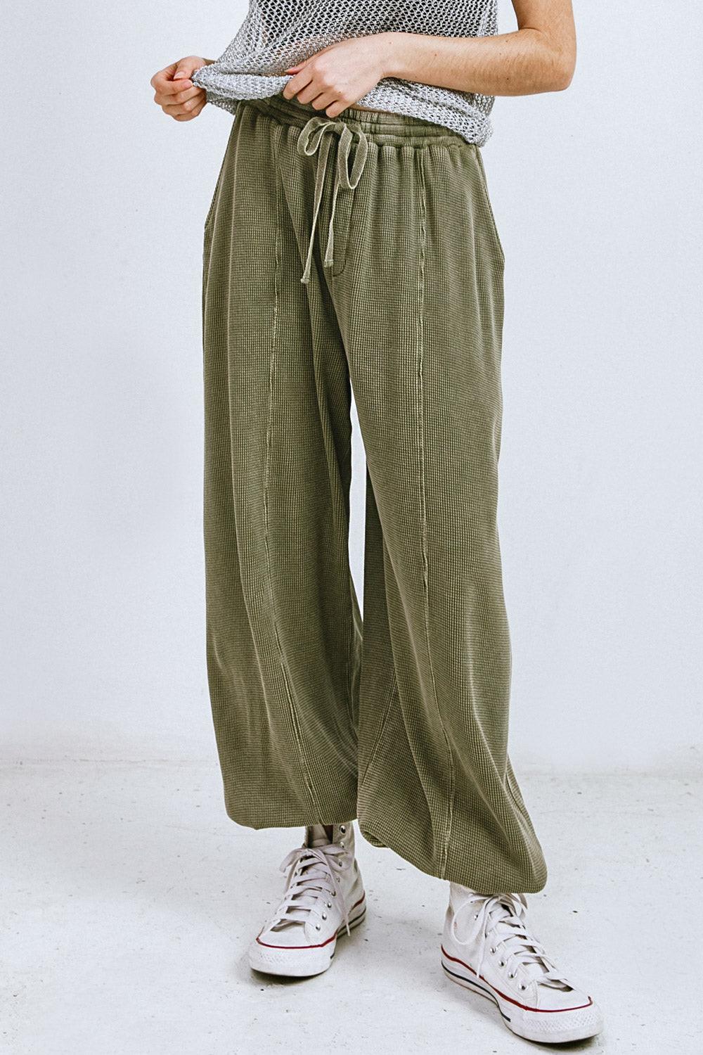 A CHILL MOMENT JOGGER PANTS Flying Tomato