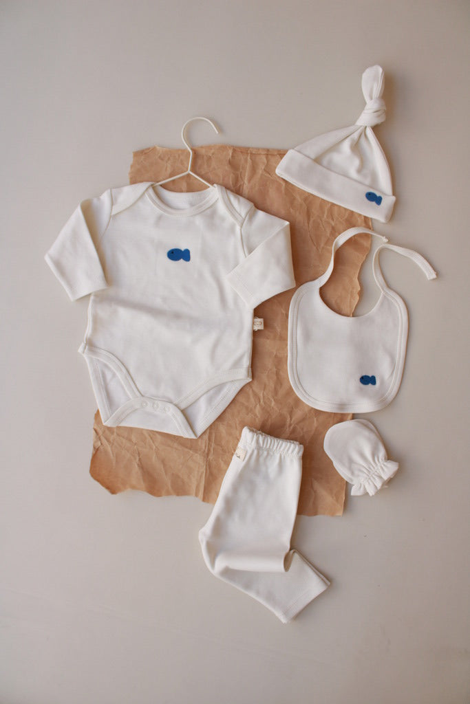 Fish Patterned 5 Piece Newborn Set Honey and Hive