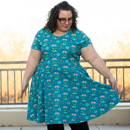 Adult Frogs Super Twirler Dress with Pockets Princess Awesome & Boy Wonder