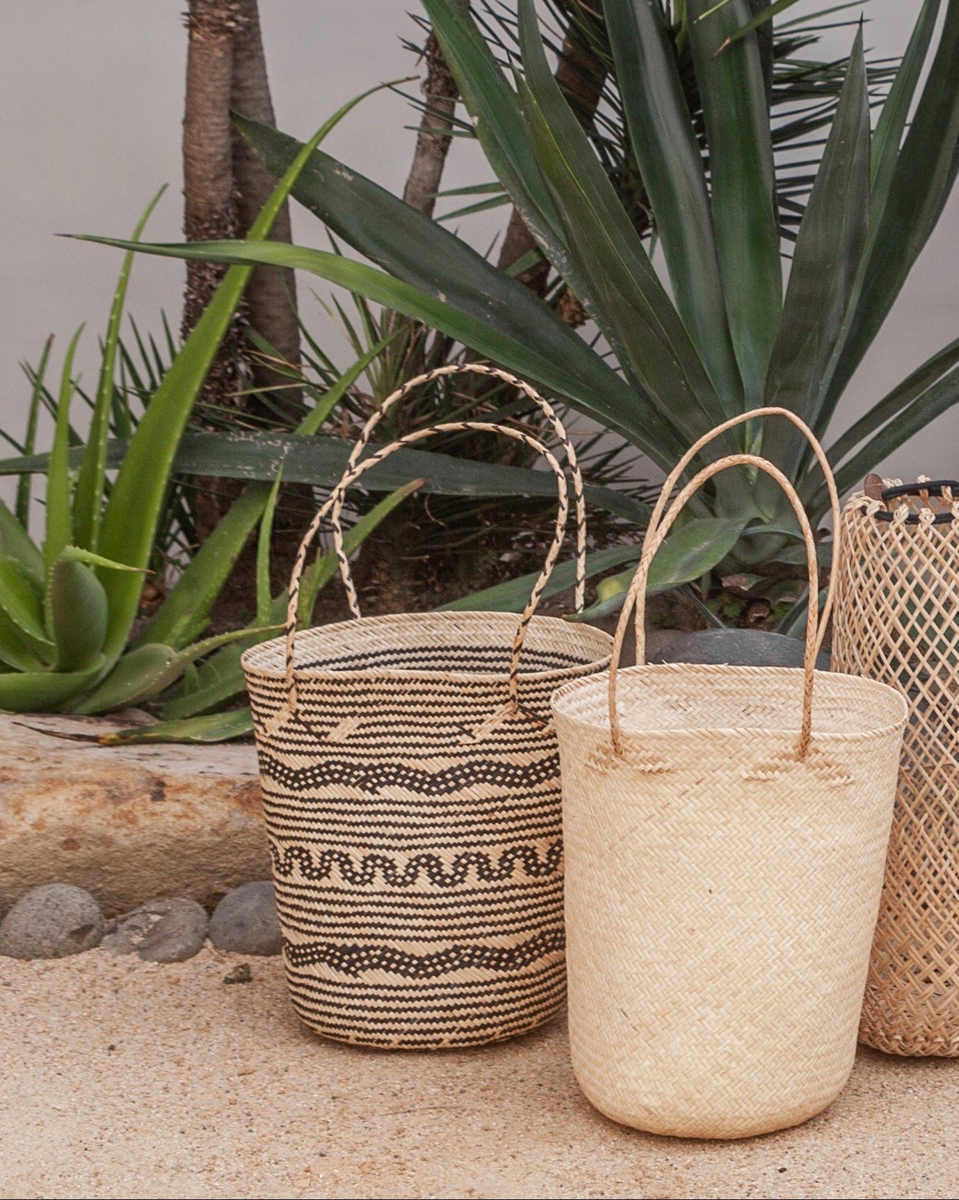 Praya Day Bag Village Thrive
