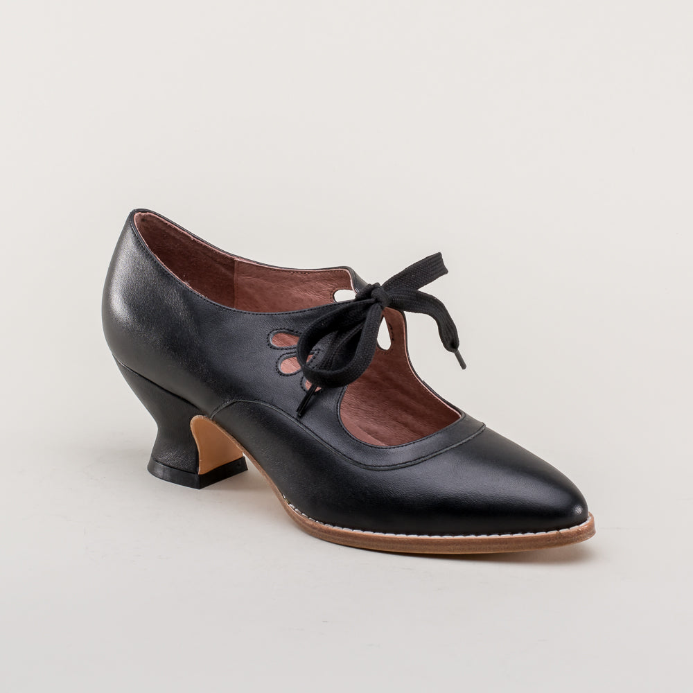 Gibson Edwardian Leather Shoes (Black) American Duchess