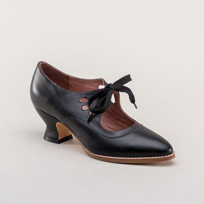 Gibson Edwardian Leather Shoes (Black) American Duchess