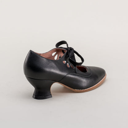 Gibson Edwardian Leather Shoes (Black) American Duchess
