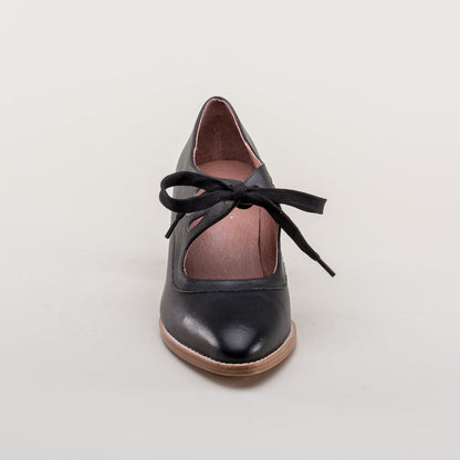 Gibson Edwardian Leather Shoes (Black) American Duchess