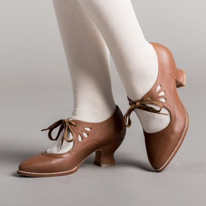 Gibson Edwardian Leather Shoes (Tan) American Duchess