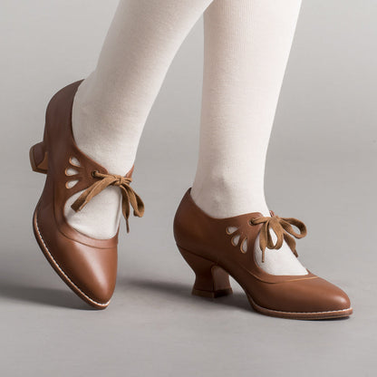 Gibson Edwardian Leather Shoes (Tan) American Duchess