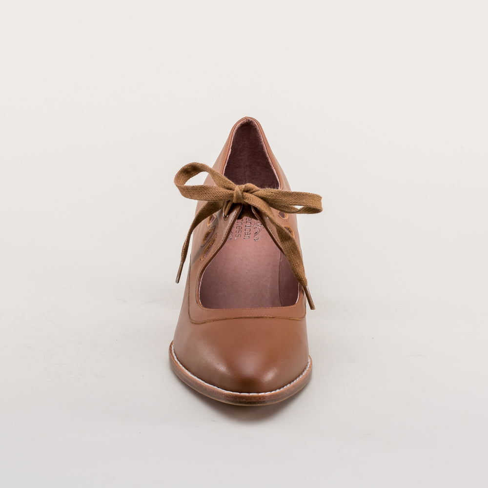 Gibson Edwardian Leather Shoes (Tan) American Duchess