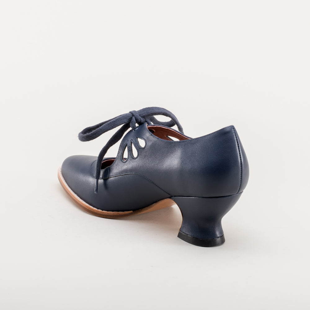 Gibson Edwardian Leather Shoes (Navy) American Duchess