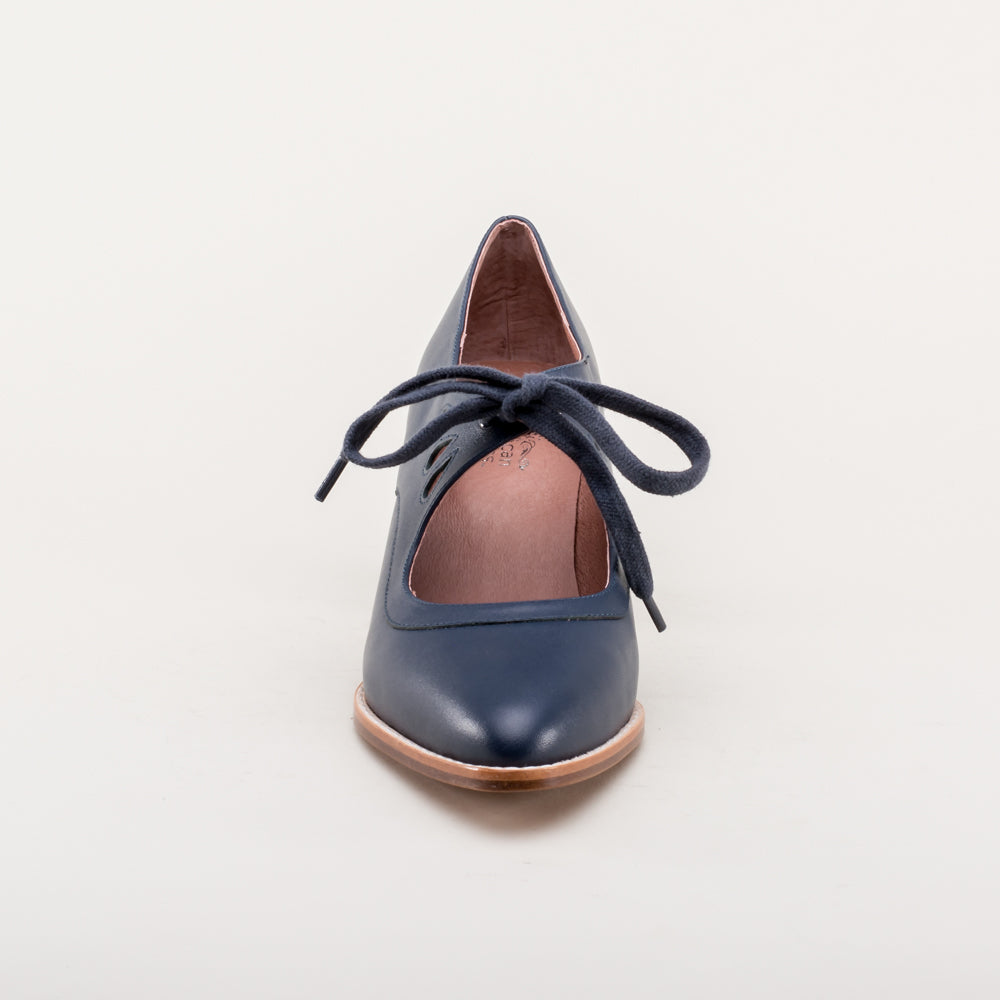 Gibson Edwardian Leather Shoes (Navy) American Duchess