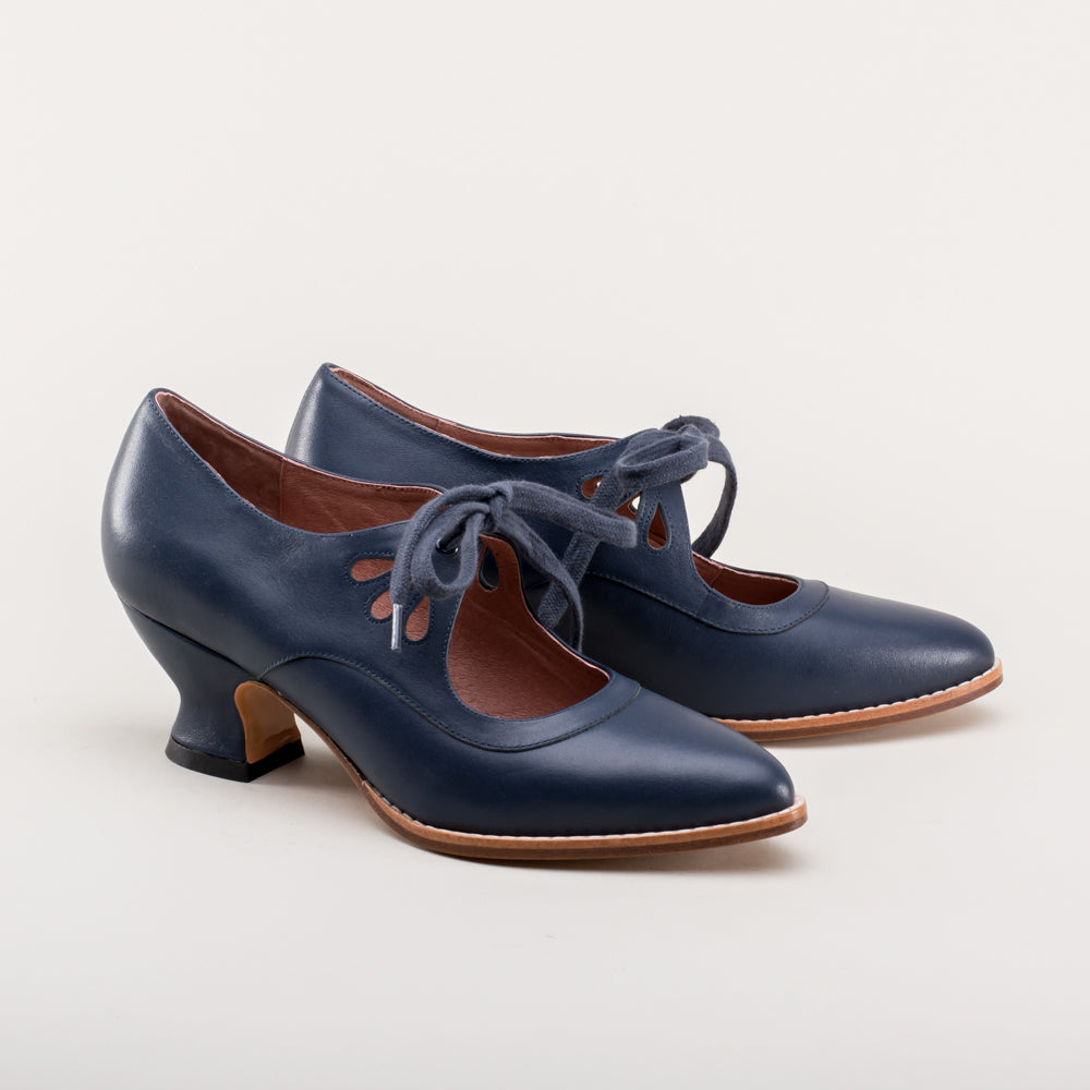 Gibson Edwardian Leather Shoes (Navy) American Duchess