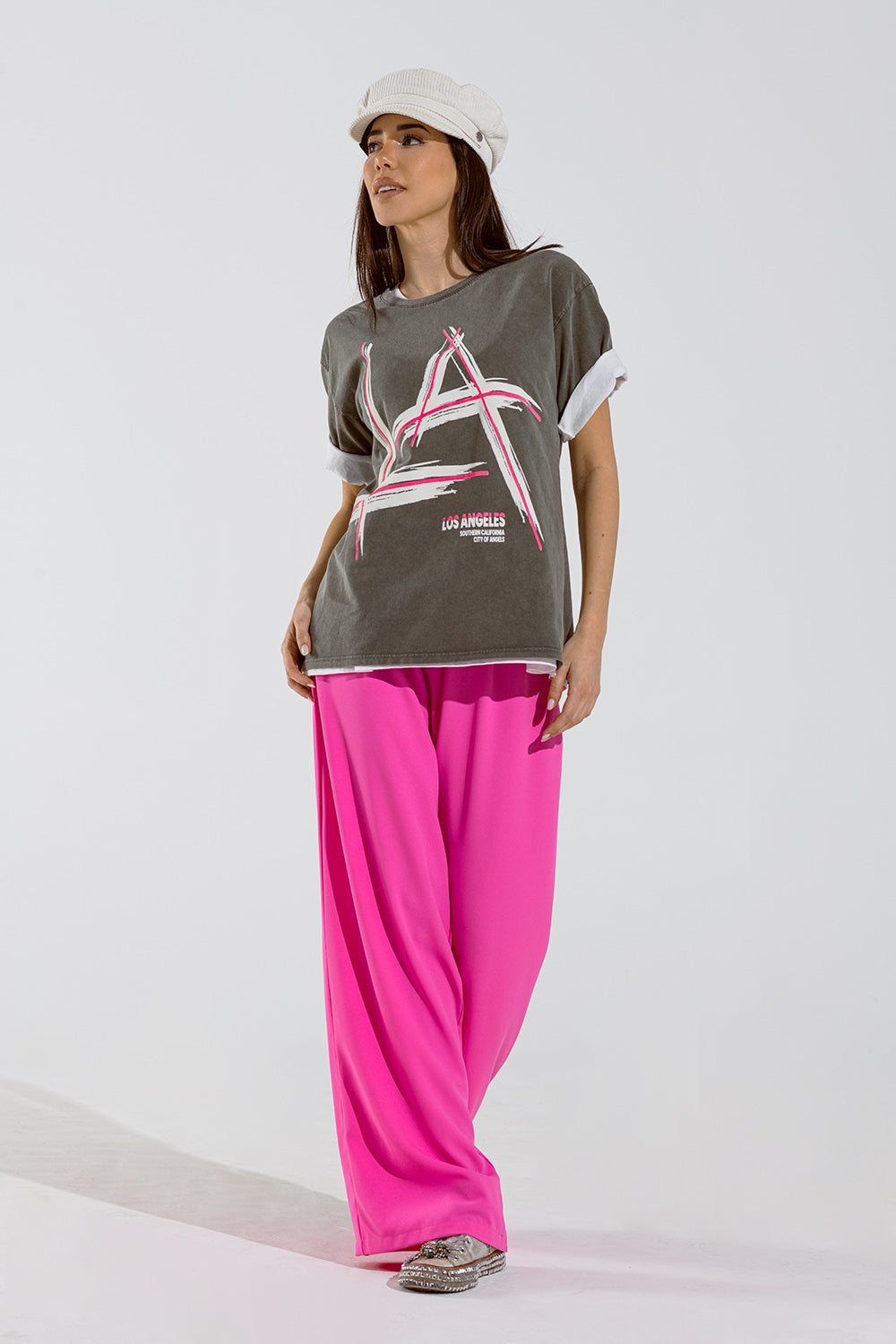 Grey oversize t-shirt Prints LA Los Angeles in pink and white Q2store