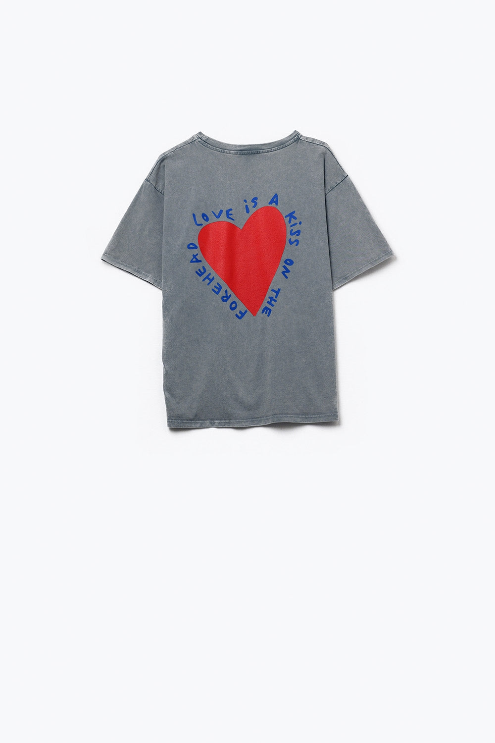 Grey T-shirt featuring a heart design on both the front and back Q2store