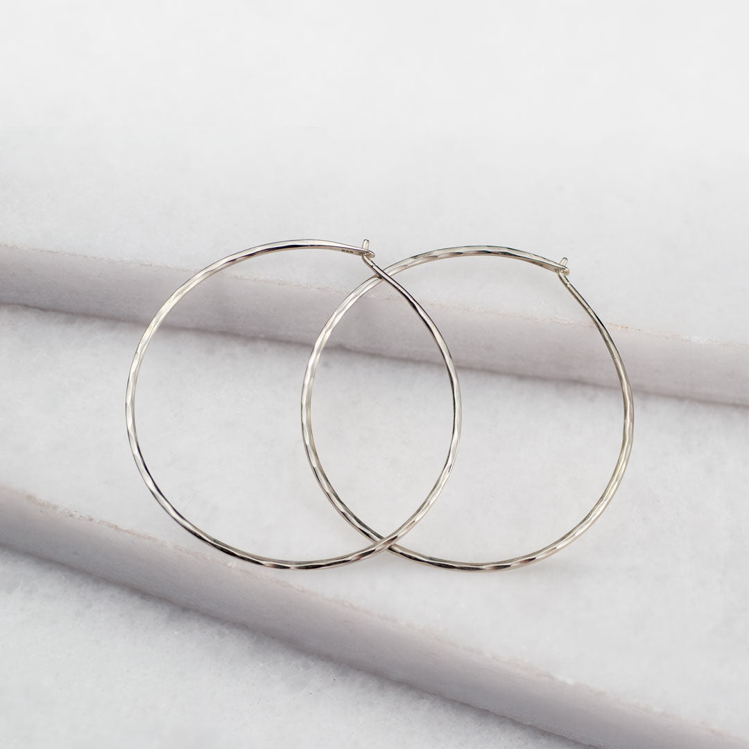 Hammered Hoops - Infinity Clasp Round Shape Sterling Silver Earring Urban-Equestrian
