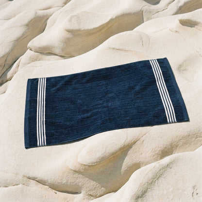 Nautilus Towels Italic