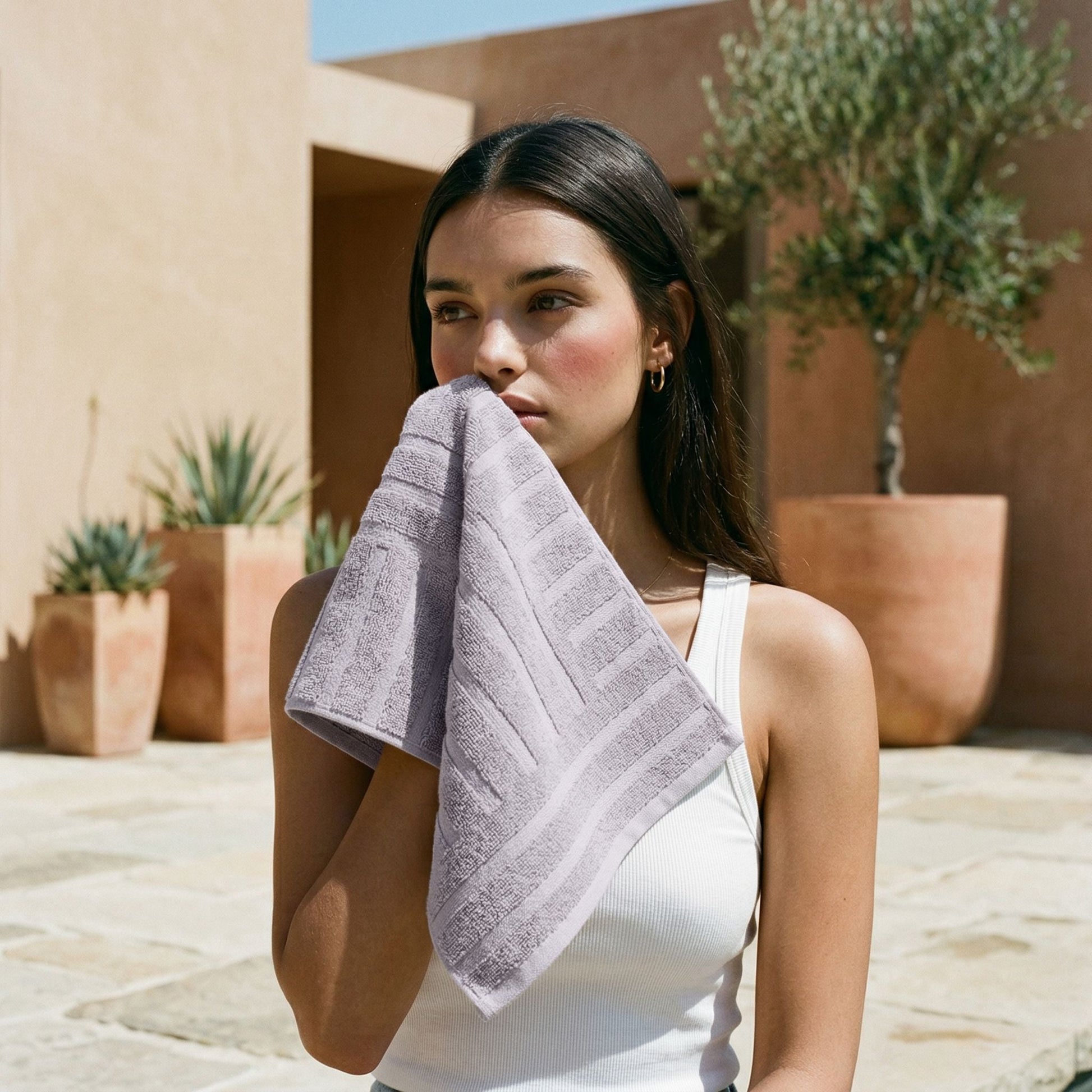 Capri Towels Italic