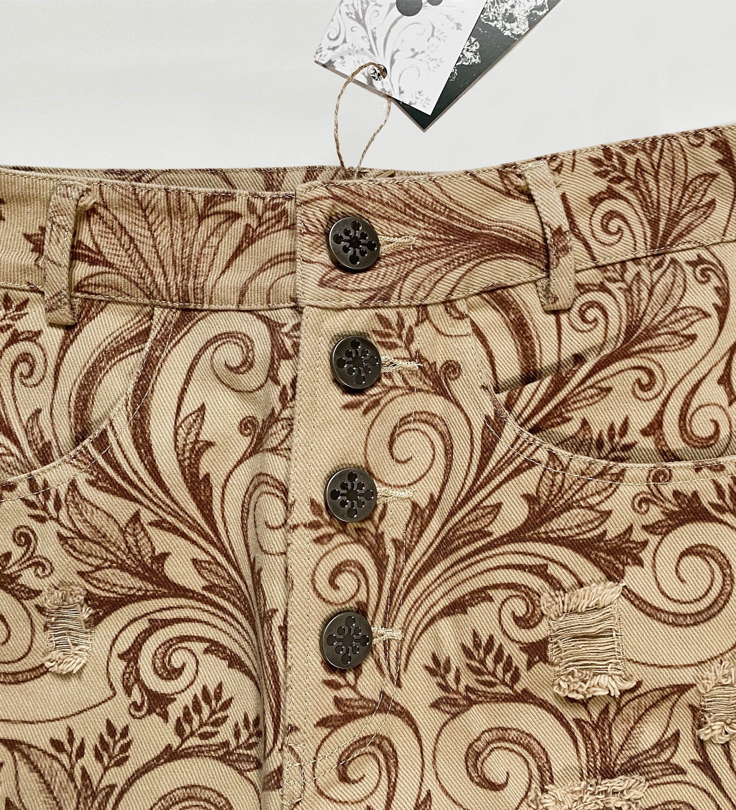 TAN FLORAL SCAV DENIM Jakischrist
