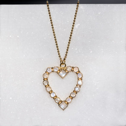 Keepsake - Moonstone Heart Necklace in Gold Urban-Equestrian