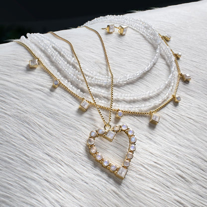 Keepsake - Moonstone Heart Necklace in Silver Urban-Equestrian