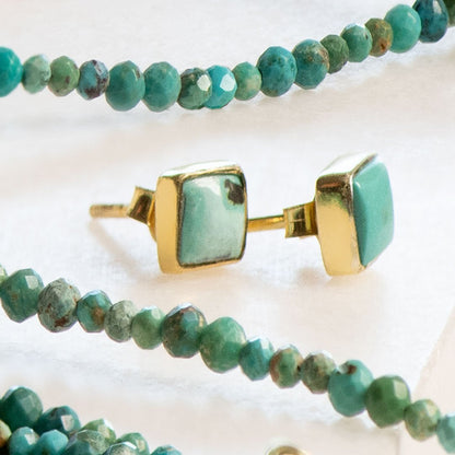 Keepsake - Turquoise Equestrian Horseshoe Necklace in Gold Urban-Equestrian