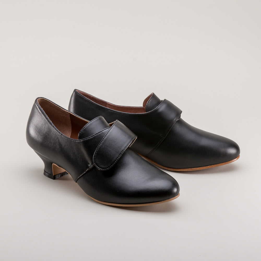 Kensington 18th Century Leather Shoes (Black) American Duchess