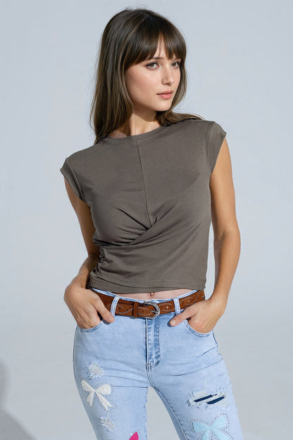 Khaki short-sleeved top crossed at the bottom front Q2store