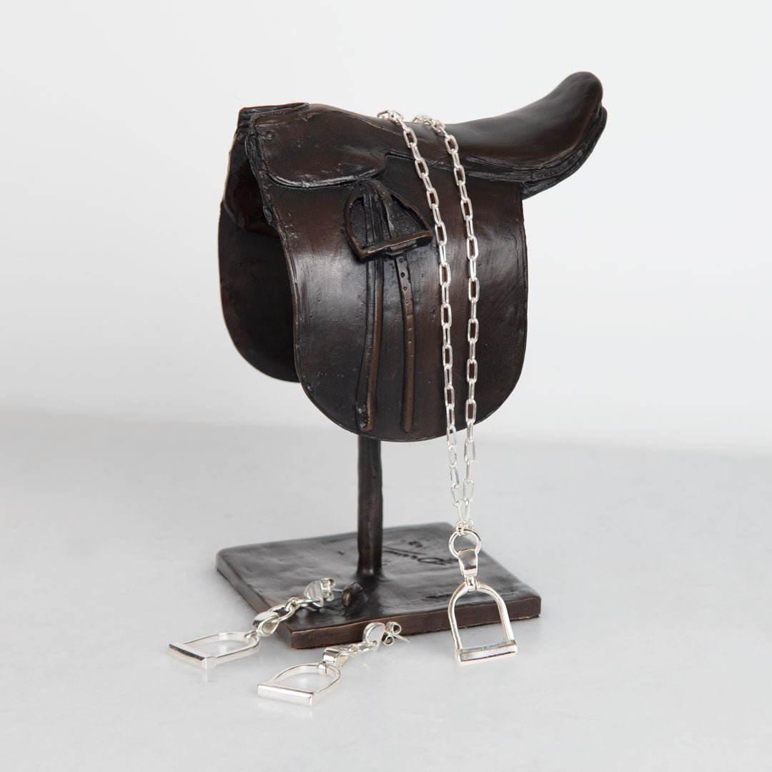 Langley - Equestrian Riding Stirrup Necklace in Silver Urban-Equestrian
