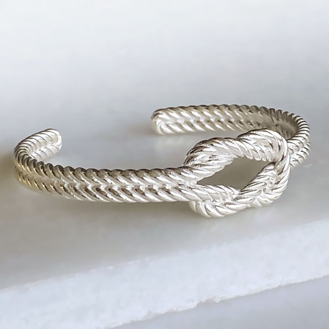 Lariat "Love Me Knot" - Twisted Rope Bracelet in Silver Urban-Equestrian