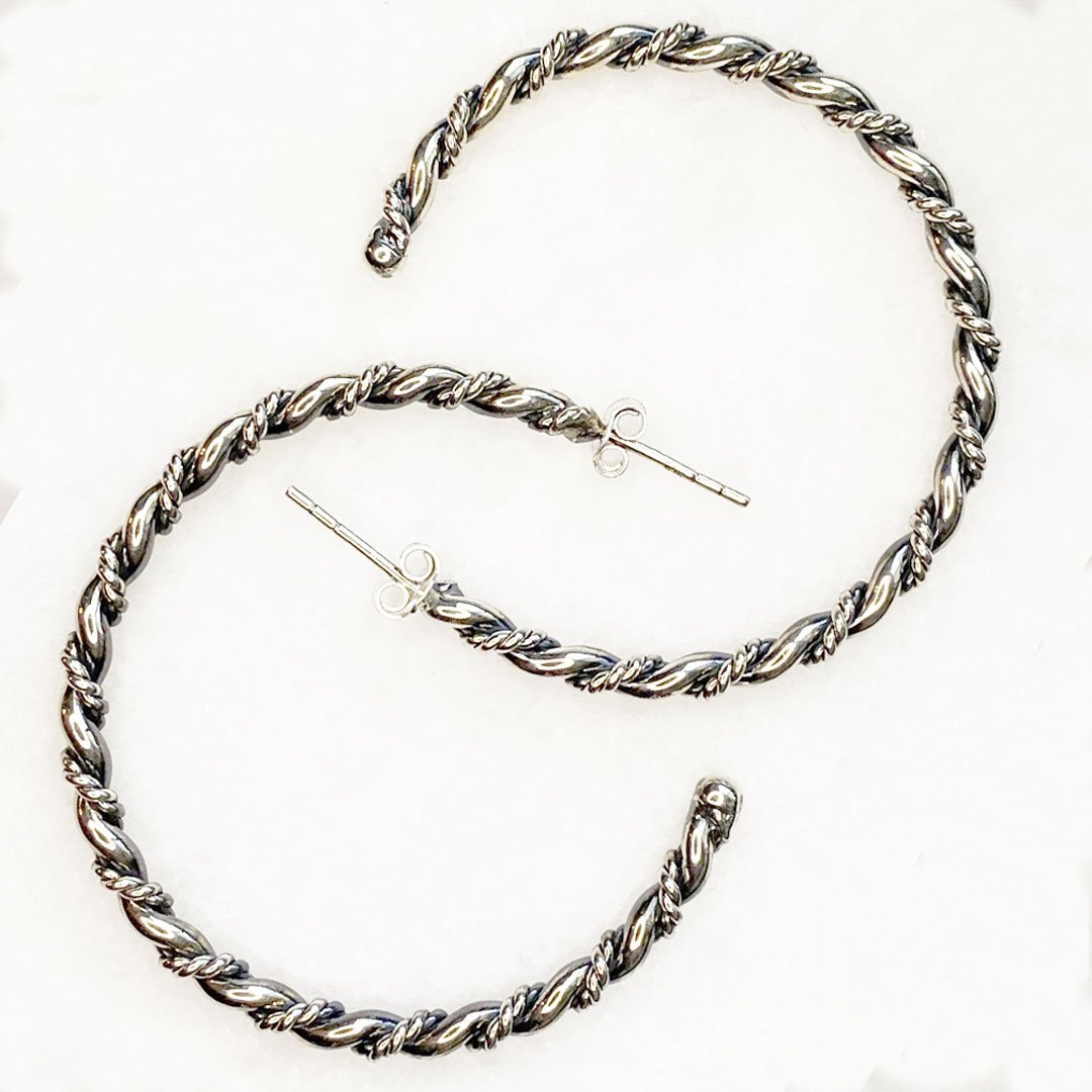 Lariat - Rope Twist Hoop Earring in Silver - Large Urban-Equestrian