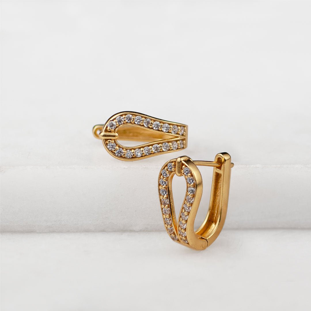 Levade - Moissanite Clear Stone 14K Gold vermeil Horseshoe Earring Urban-Equestrian