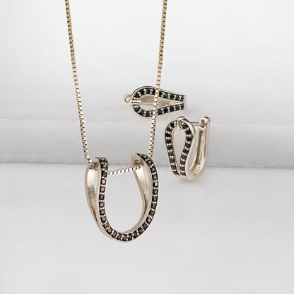 Levade -Black Moissanite Horseshoe Equestrian Necklace in Silver Urban-Equestrian