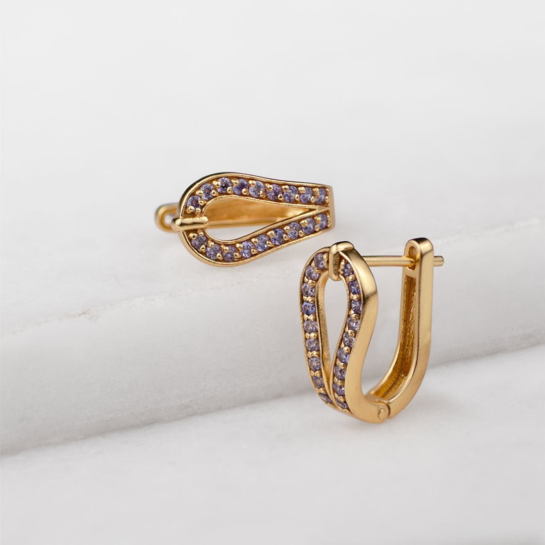 Levade -Violet Moissanite Horseshoe Equestrian Necklace in Gold Urban-Equestrian