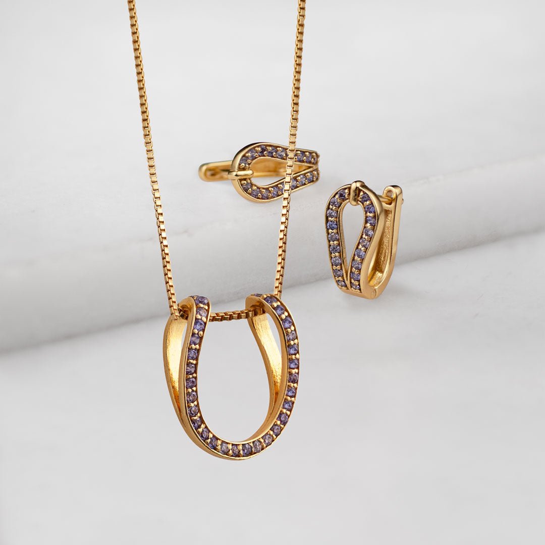 Levade - Moissanite Violet Stone 14K Gold vermeil Horseshoe Earring Urban-Equestrian