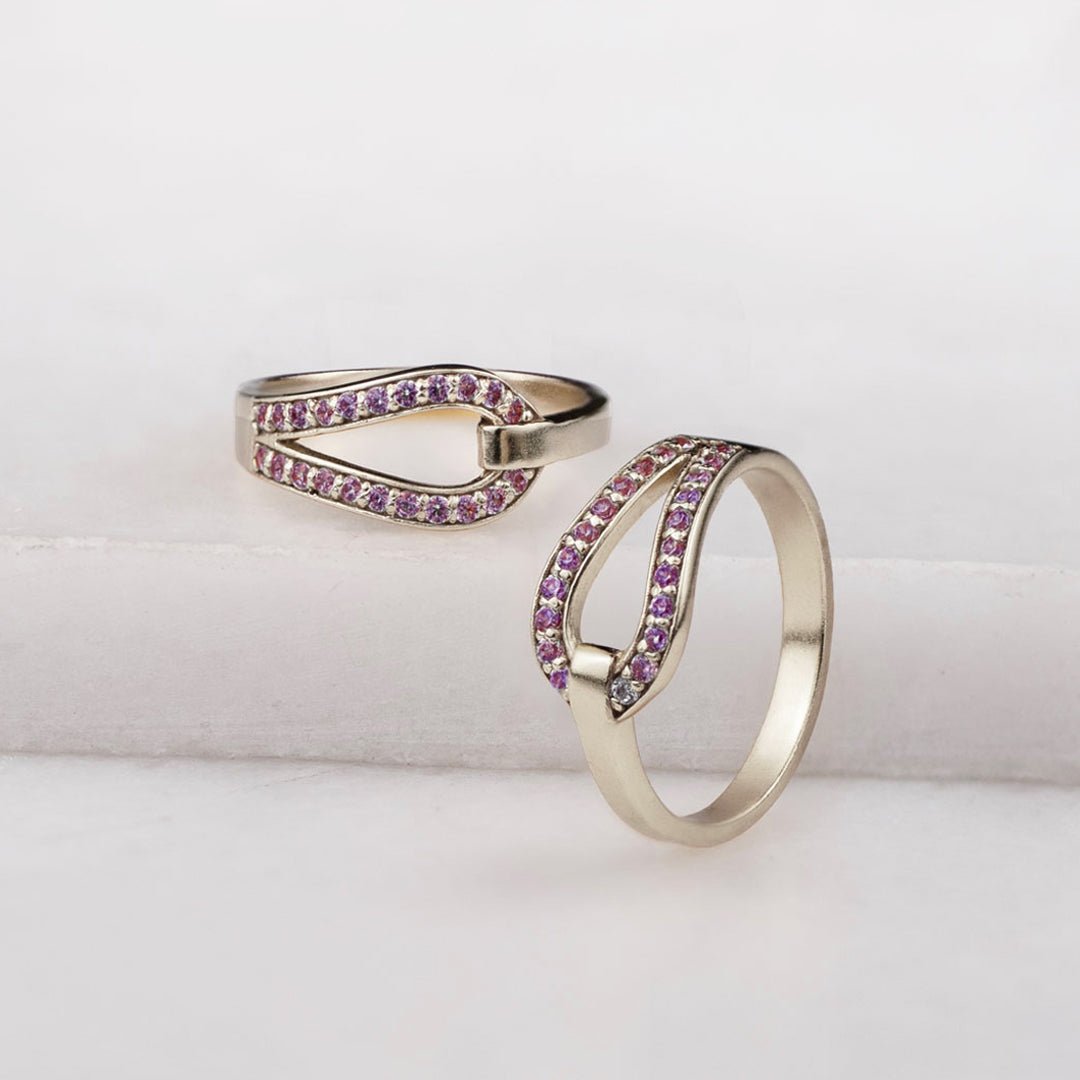 Levade - Violet Moissanite Equestrian Horseshoe Ring in Silver Urban-Equestrian