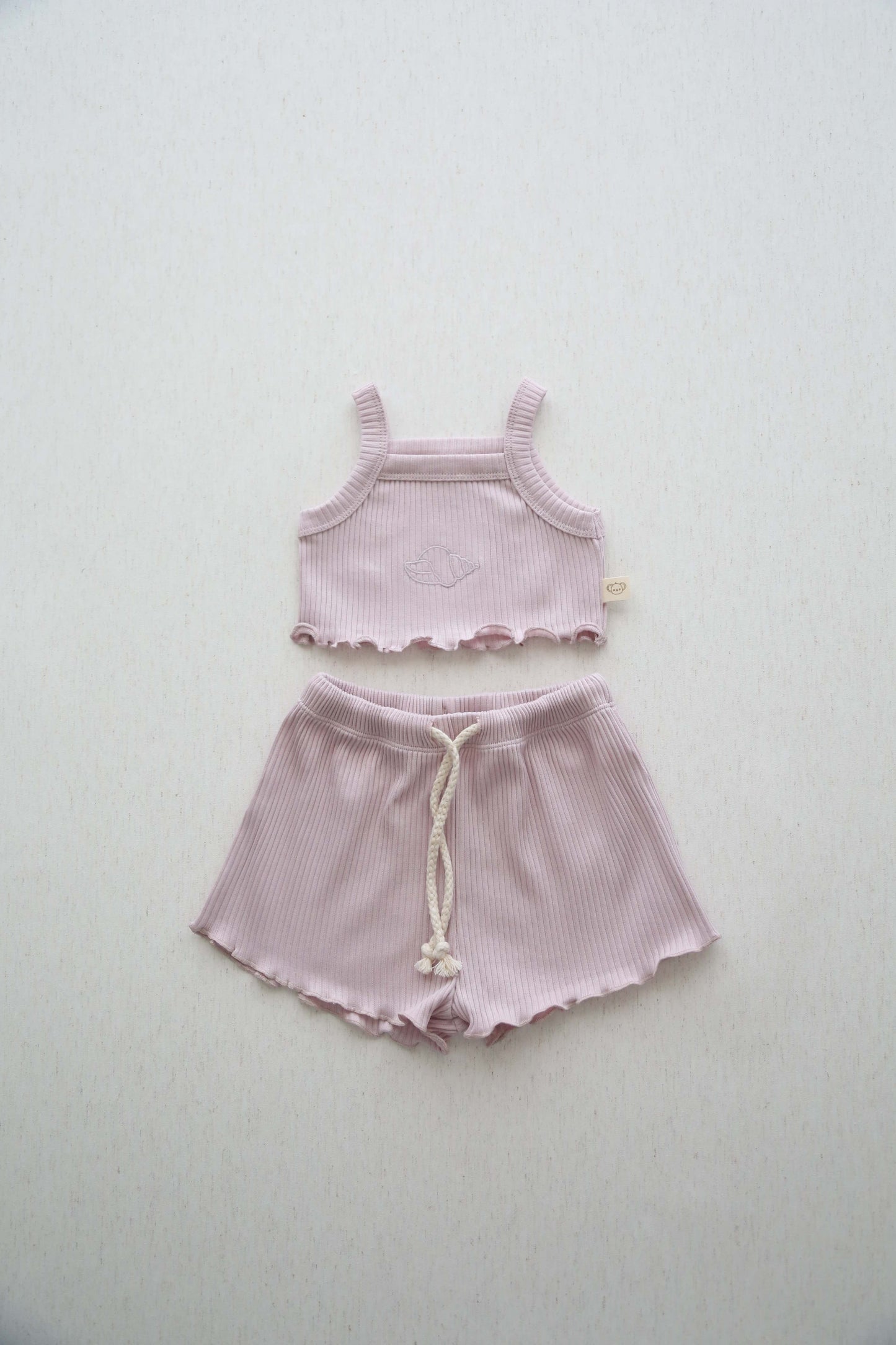 Lilac Crop-Short Set Honey and Hive