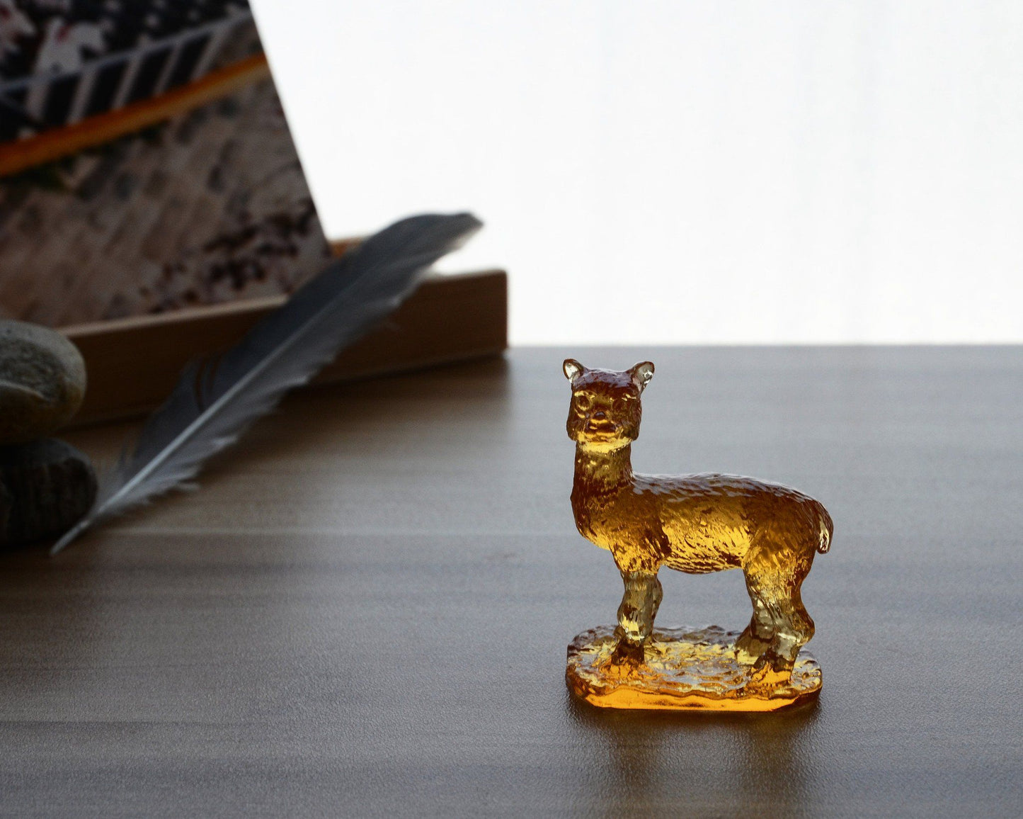 Liuli Crystal Alpaca Figurine Purely Alpaca