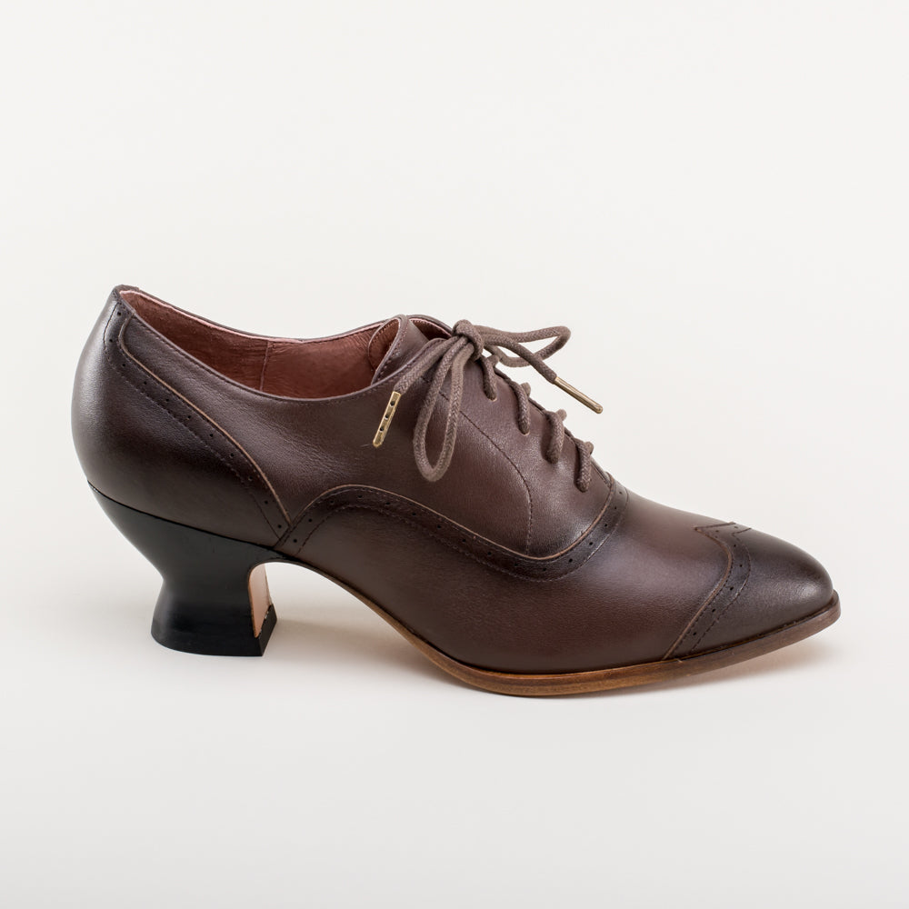 Londoner Women's Edwardian Oxfords (Brown) American Duchess