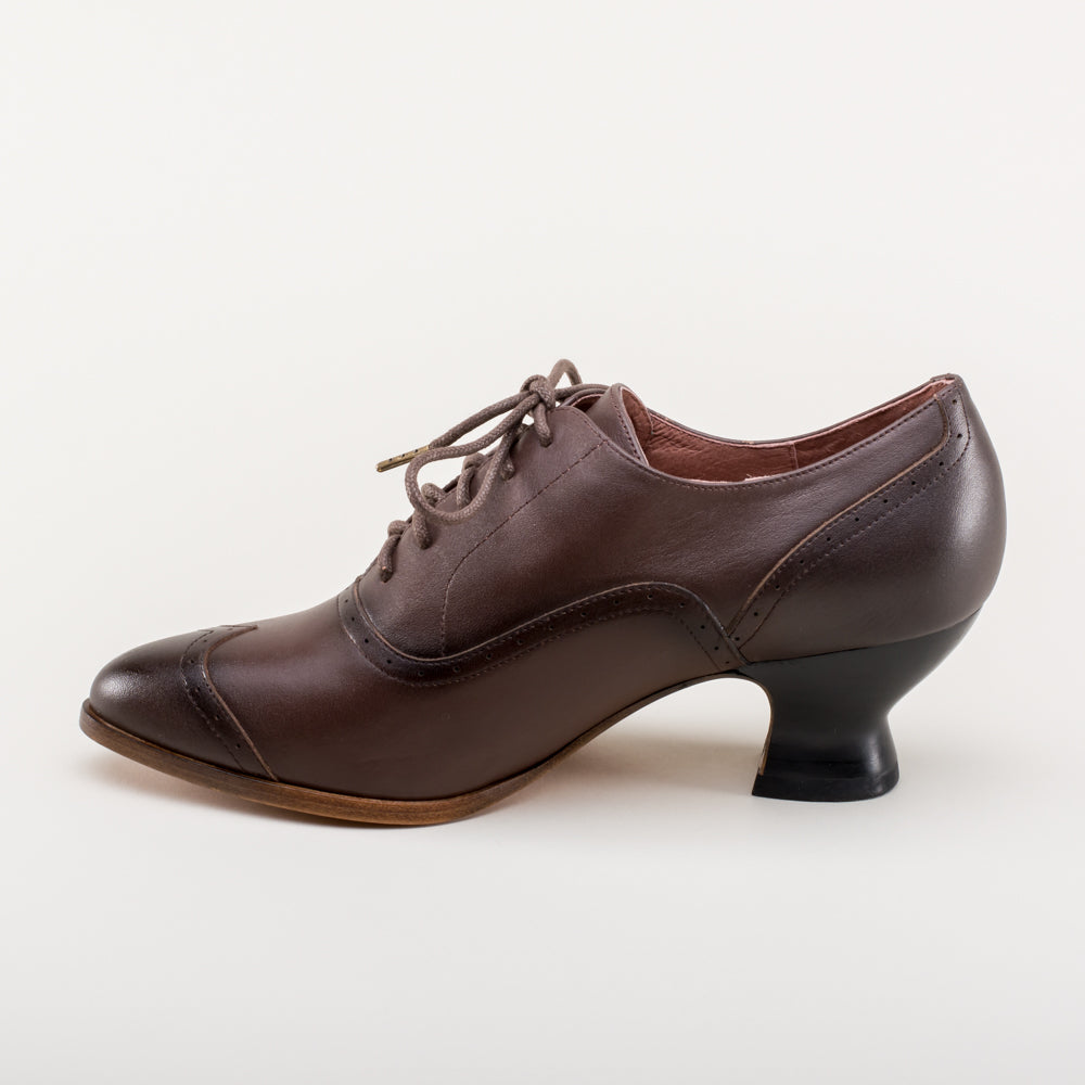 Londoner Women's Edwardian Oxfords (Brown) American Duchess