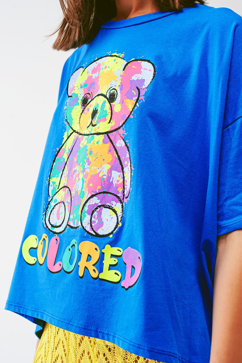 loose-fitting blue T-shirt with colored bear Q2store