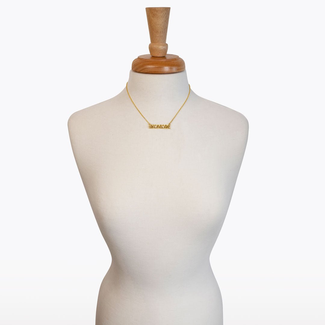 Love - Horseshoe Coin Pendant in Gold Urban-Equestrian
