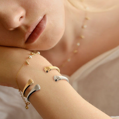 Lucky Nail - Blacksmith Horseshoe Cuff Bracelet in Silver Urban-Equestrian