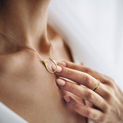 Lucky Nail - Horseshoe Nail Equestrian Necklace in Gold Urban-Equestrian