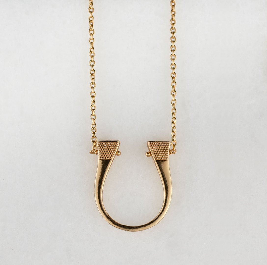 Lucky Nail - Horseshoe Nail Equestrian Necklace in Gold Urban-Equestrian