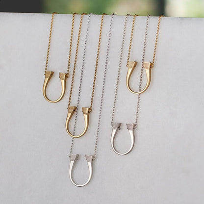 Lucky Nail - Horseshoe Nail Equestrian Necklace in Silver Urban-Equestrian