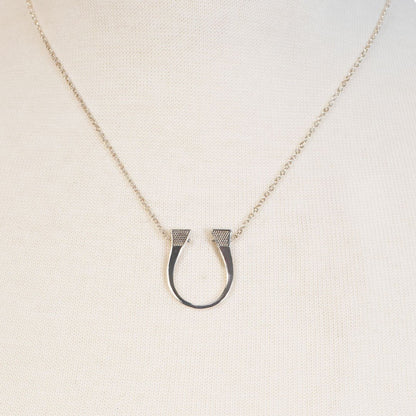 Lucky Nail - Horseshoe Nail Equestrian Necklace in Silver Urban-Equestrian
