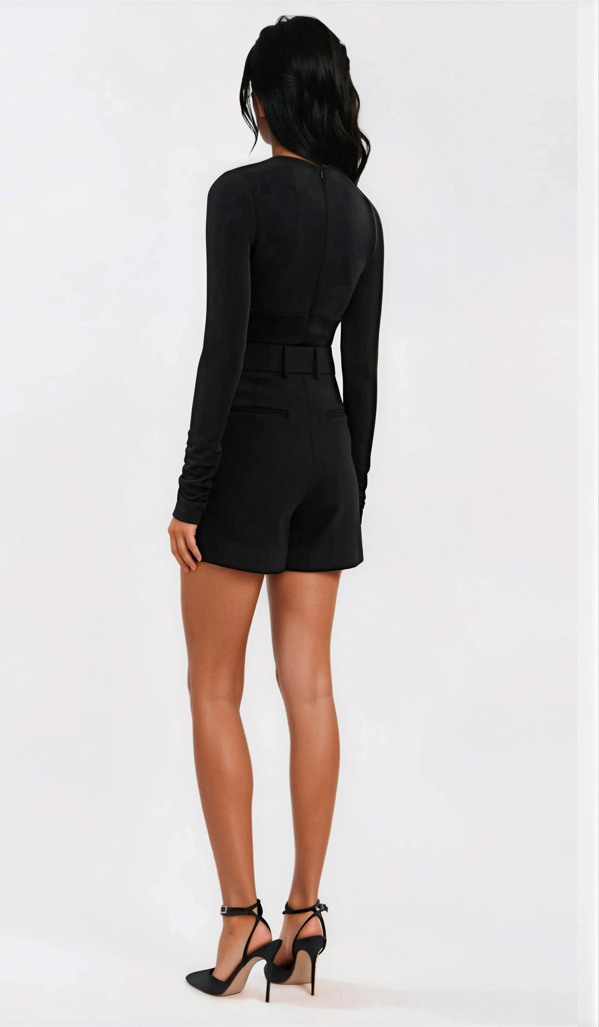 Mischa L/S Top – Black XO, Tina