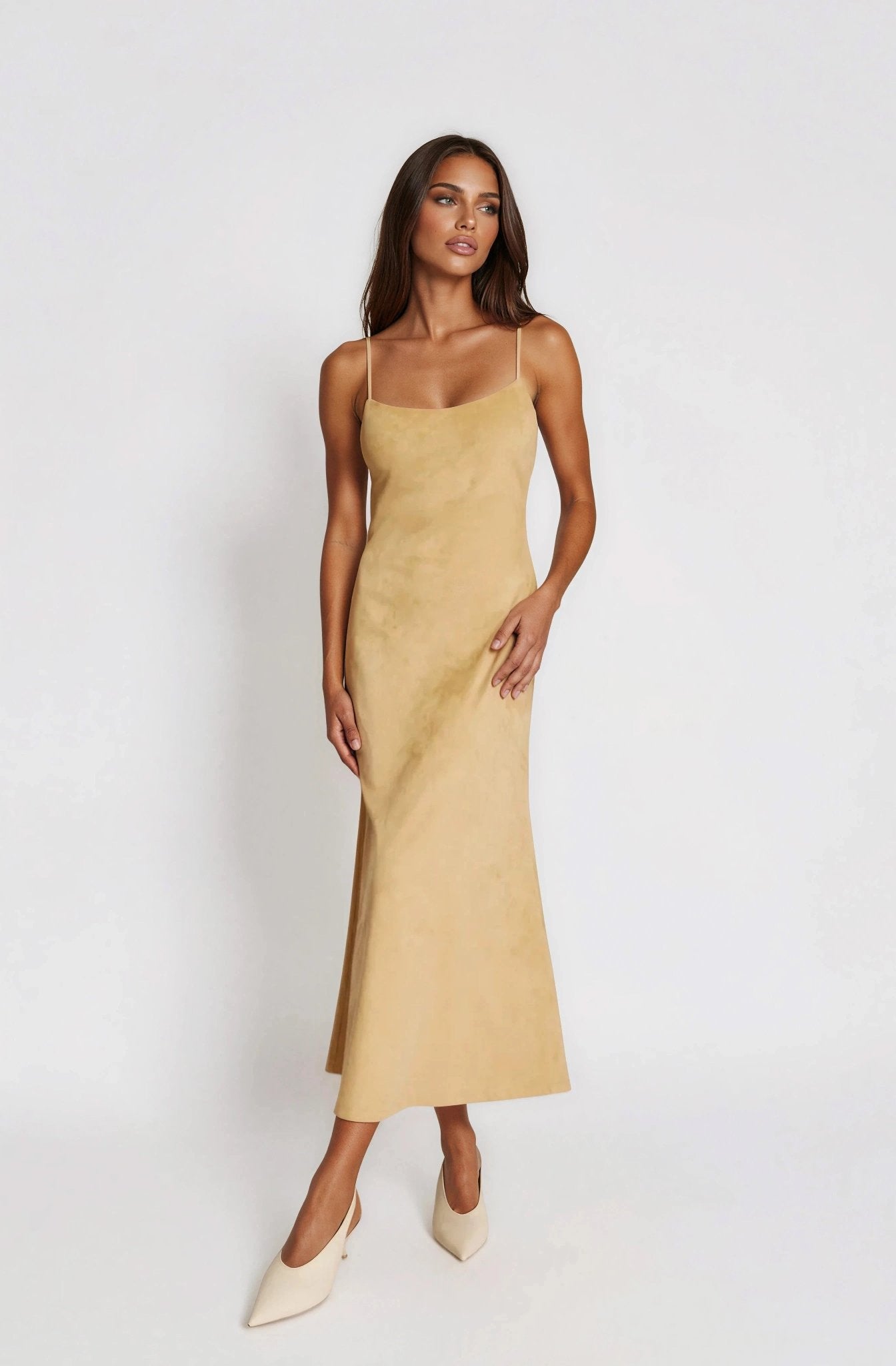 Nadira Faux Suede Dress – Soft Camel XO, Tina
