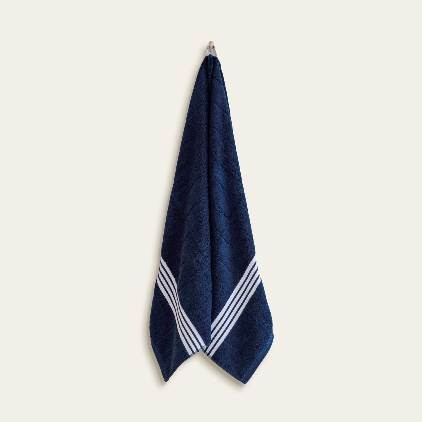Nautilus Towels Italic