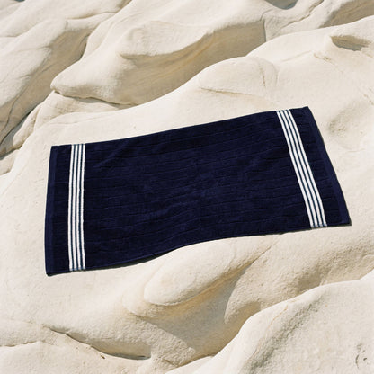 Nautilus Towels Italic