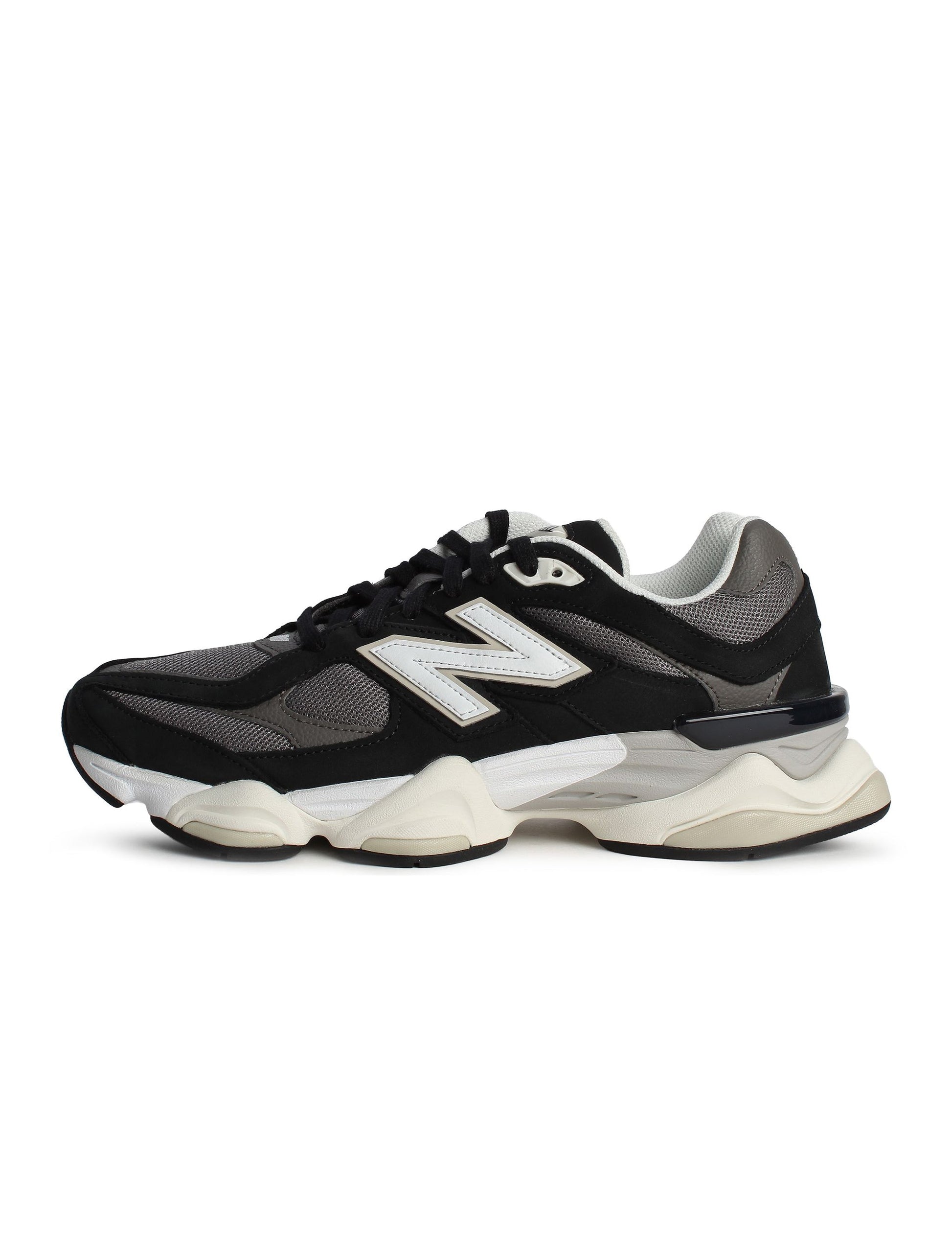 New Balance Mens 9060 Lifestyle Shoes - Black/White Denim Exchange